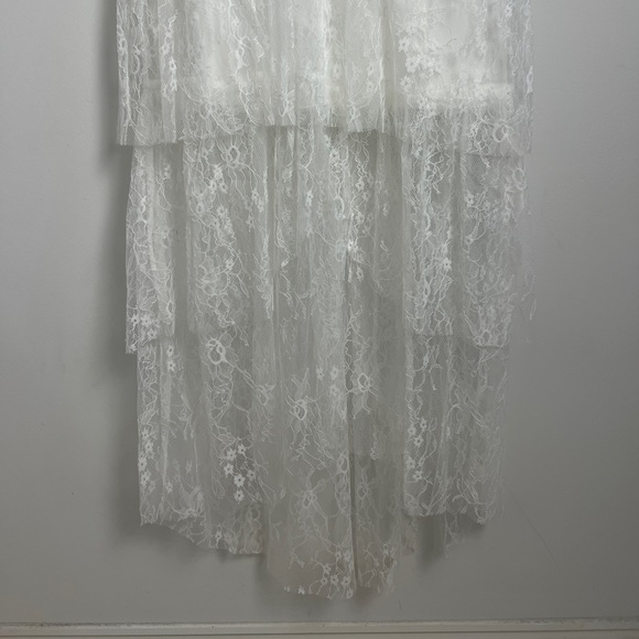 NEW Lulus Elaborate Love White Lace Bustier Tiered High-Low Maxi Dress Size XS - Picture 7 of 12